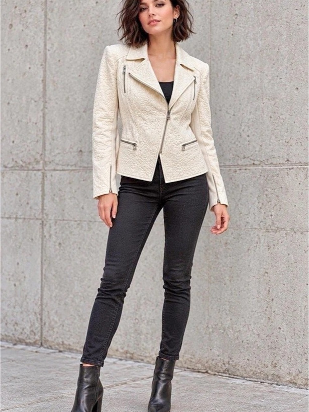 BCBGMAXAZRIA Gardenia Quilted Moto Jacket in White Size Small